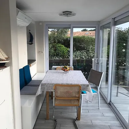 Maison Vue A 800 Metres De La